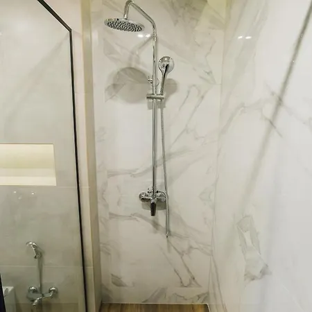 Atlant Luxury Status Apart: Prime Location with Self Check-In Chernivtsi Exterior photo