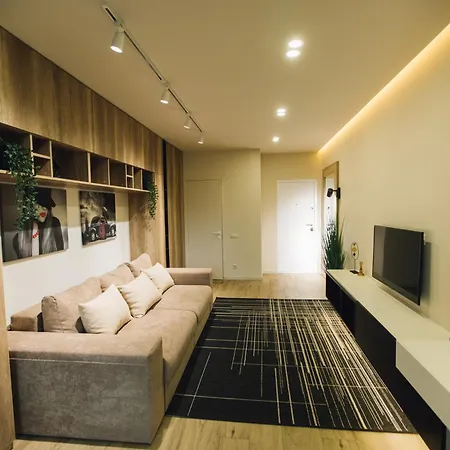 Atlant Luxury Status Apart: Prime Location with Self Check-In Chernivtsi Exterior photo