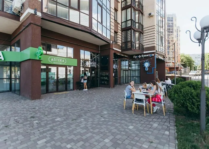 Atlant Luxury Status Apart On Golovna Навпроти Тц Депот, Wi Fi 24 На 7