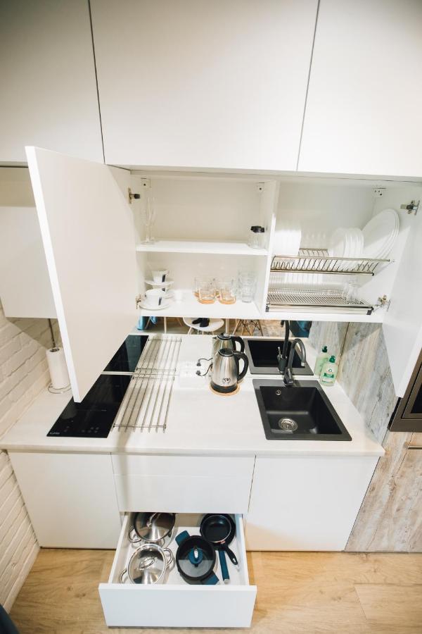 Atlant Luxury Status Apart: Prime Location With Self Check-in Chernivtsi
