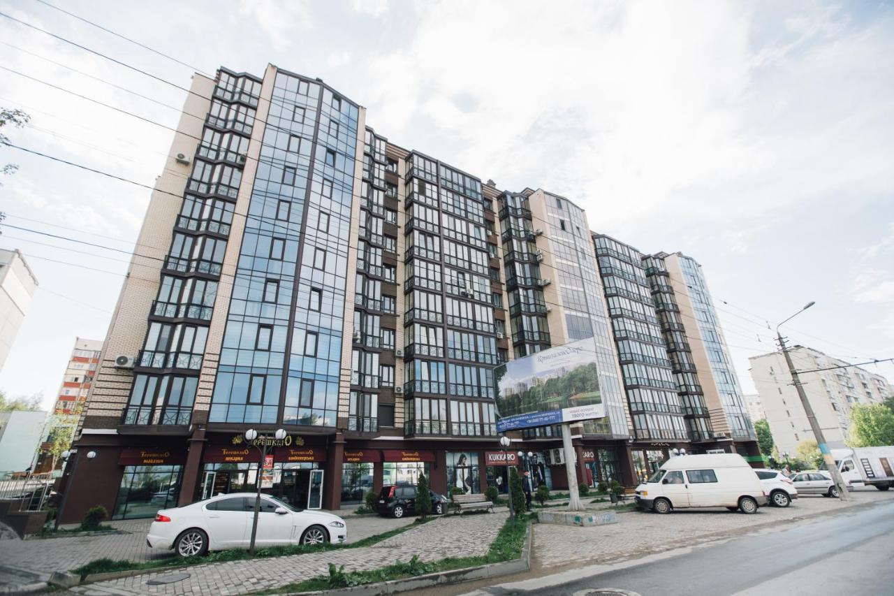 Apartment Atlant Luxury Status Apart: Prime Location With Self Check-in Chernivtsi