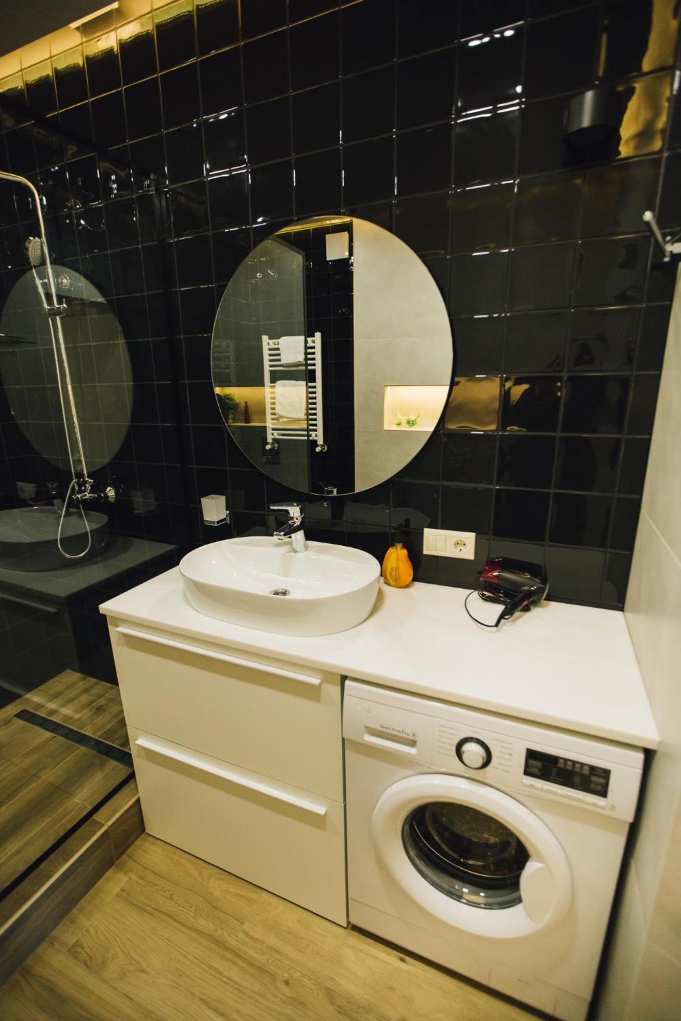 Atlant Luxury Status Apart: Prime Location With Self Check-in * Chernivtsi